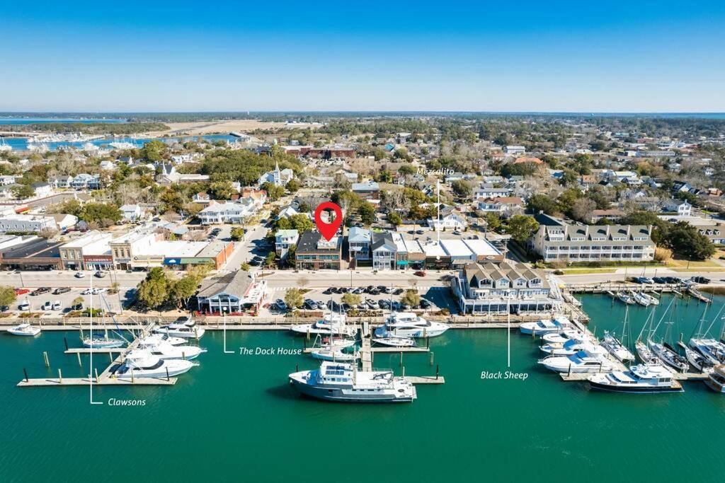 Why Knot Getaway…Rooftop With Waterview! Unit F Beaufort Eksteriør billede